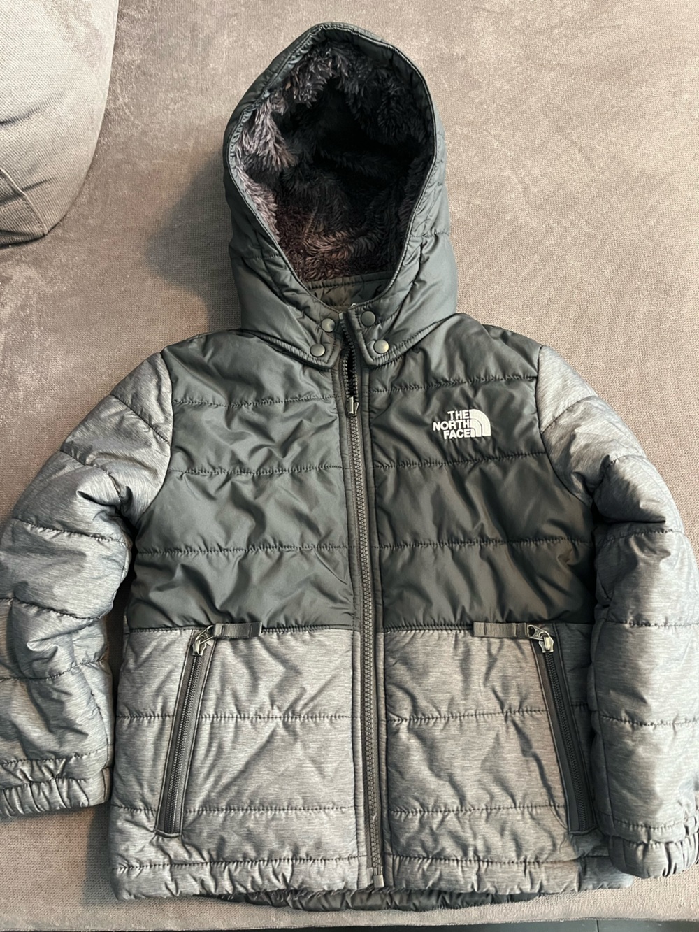 The North Face Two-Tone Gray & Charcoal Hooded Puffer Jacket - Youth XS